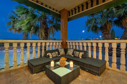 Real Dream Villa by Fidalsa