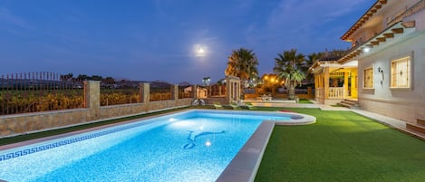 Villa | 6 sovrum