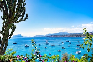 Villa | 2 bedrooms, Internet - Cap d Or in Moraira With 3 Bedrooms and 2 Bathrooms (Teulada)