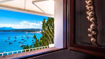 Villa | 2 bedrooms, Internet