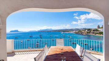 Villa | 2 bedrooms, Internet