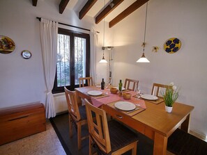Villa | 2 bedrooms, Internet