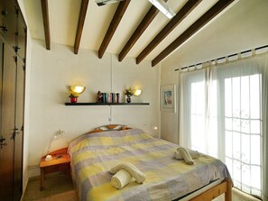 Villa | 2 bedrooms, Internet
