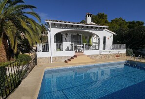 Villa | 2 bedrooms, Internet - Ana Marie in Moraira (Teulada)