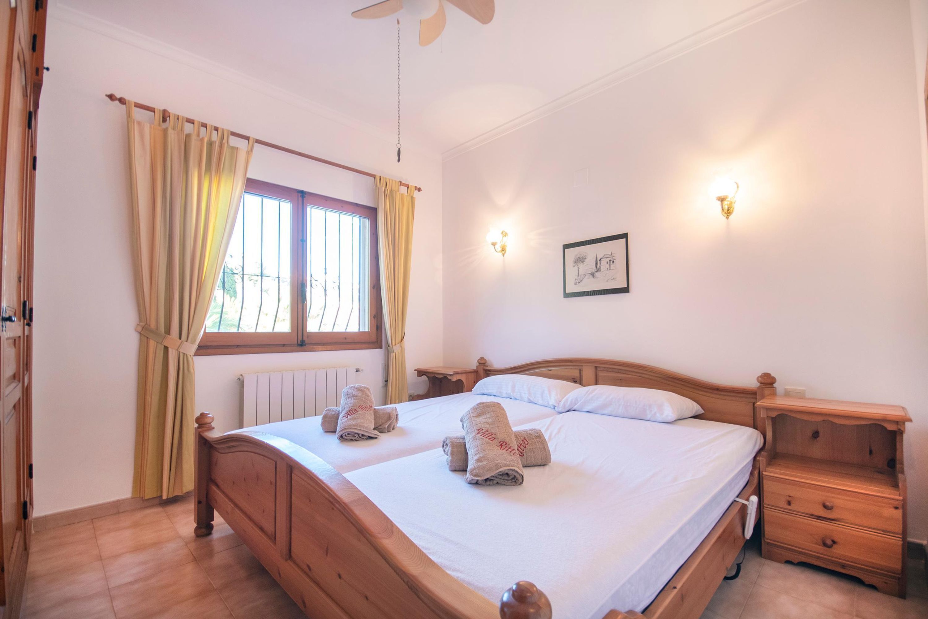 3 عدّة غرف نوم وخدمة الإنترنت