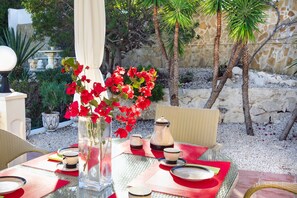 Villa | 3 bedrooms, Internet