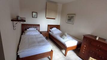 Villa | 2 bedrooms, Internet