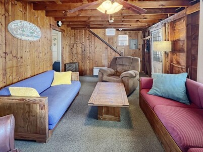 Sea Esta in Wells With 4 Bedrooms and 1 Bathrooms