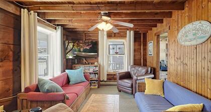 Sea Esta in Wells With 4 Bedrooms and 1 Bathrooms