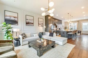 Apartment (3 Bedrooms) | Interior - Chic Atlanta Vacation Rental ~ 1 Mi to Downtown! (Atlanta)