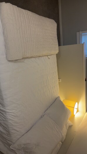 1 makuuhuone, silitysrauta/-lauta, Wi-Fi, vuodevaatteet