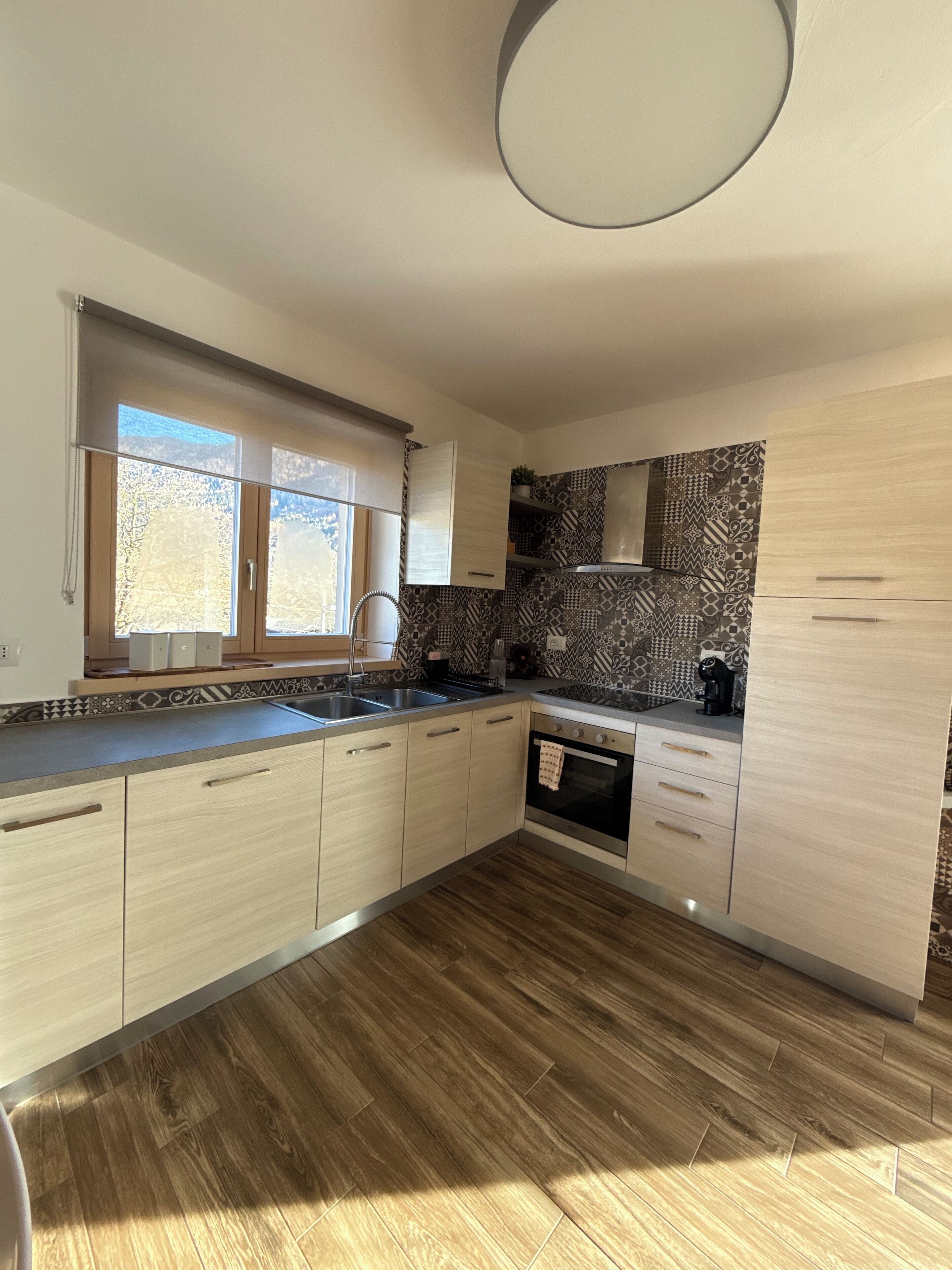 Mikrobølgeovn, ovn, kogeplade, opvaskemaskine