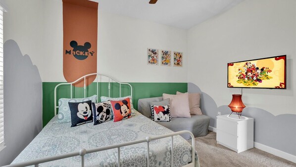 5 bedrooms, WiFi, bed sheets - QTS4361 Summary:<br>Stor (Kissimmee)