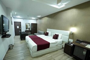 Kamar Double Keluarga, pemandangan kebun | Wi-Fi gratis