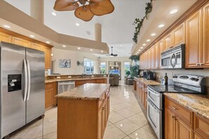 Private kitchen - AA15432 South Gulf Cove 4 (Port Charlotte)