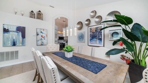 Dining - LDK2787 Summary:<br>Emer (Kissimmee)