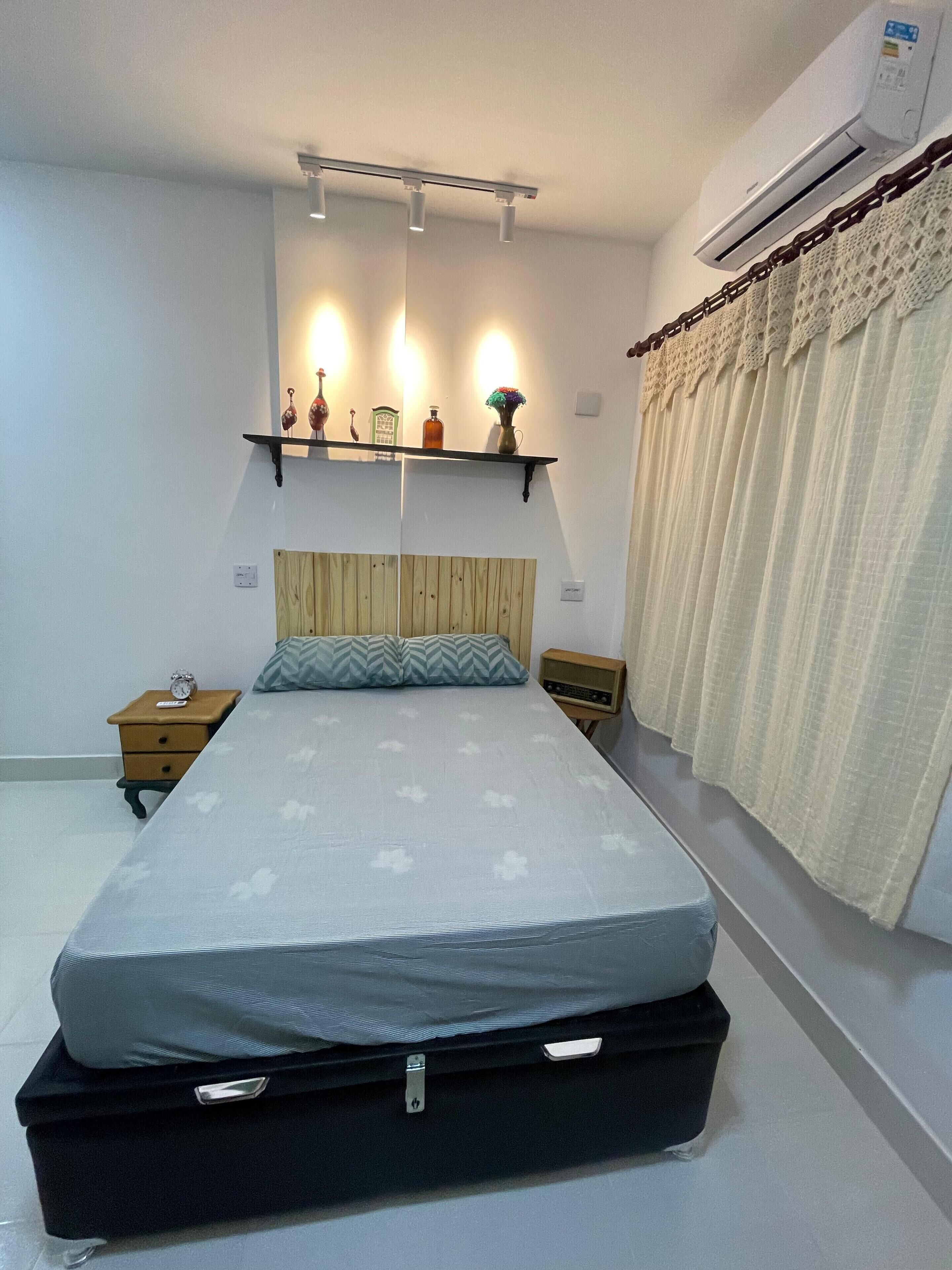 1 quarto, ferros/tábuas de passar roupa, Wi-Fi, roupa de cama