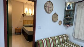 1 quarto, ferros/tábuas de passar roupa, Wi-Fi, roupa de cama