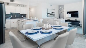 Dining - PXC3151-102 Summary: (Kissimmee)