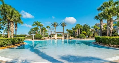 RS2508 Windsor Hills Resort 3 Bedroom Private Pool Townhome