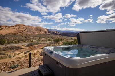 Lionsback Resort