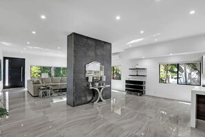 Luxury Villa, Multiple Beds, Pool Access, Pool View (Mansfield Modern) | Interior