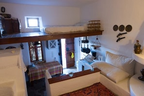 House | 2 bedrooms