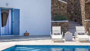 Villa, Smoking | 4 bedrooms