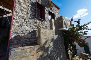 House, Smoking | 1 bedroom