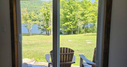 Lake view Cabin on Lake Heloise