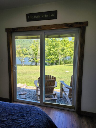 Lake view Cabin on Lake Heloise