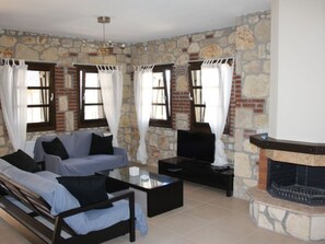 House, Smoking | 3 bedrooms