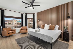 4 عدّة غرف نوم ومكواة/لوح كي وواي فاي وملاءات أسرّة