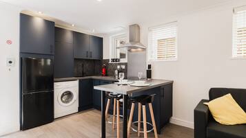 Fridge, oven, coffee/tea maker, toaster