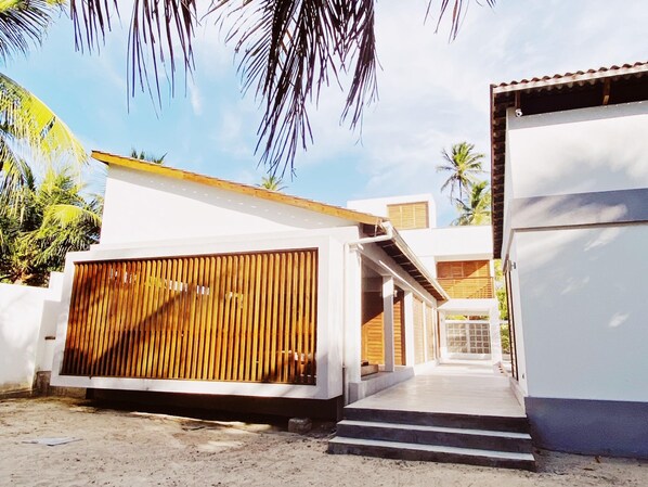 4 bedrooms