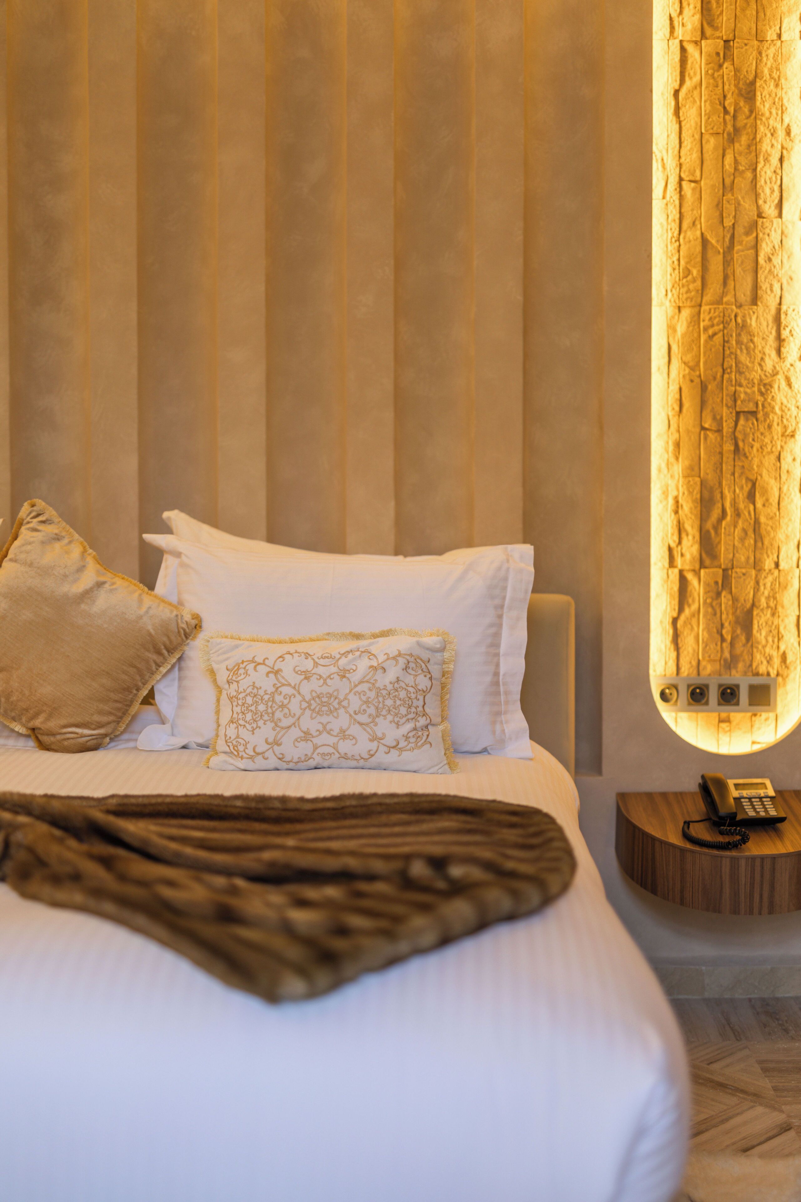 Caja fuerte y wifi gratis