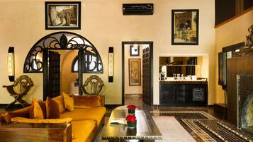 Luxury-Suite, Gartenblick | Badezimmer