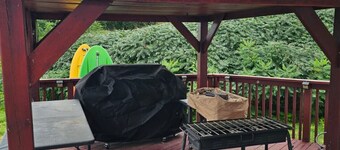 The Cozy Napanee Getaway