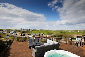 House | 4 bedrooms, Internet