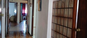 Cottage (pet friendly) nearby beaches and dog friendly beaches.