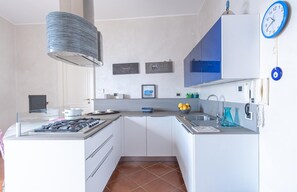 Apartment, Smoking | 2 bedrooms, Internet