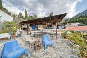Villa | 4 bedrooms, Internet