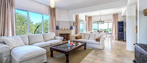 Villa (3 Bedrooms) | Interior