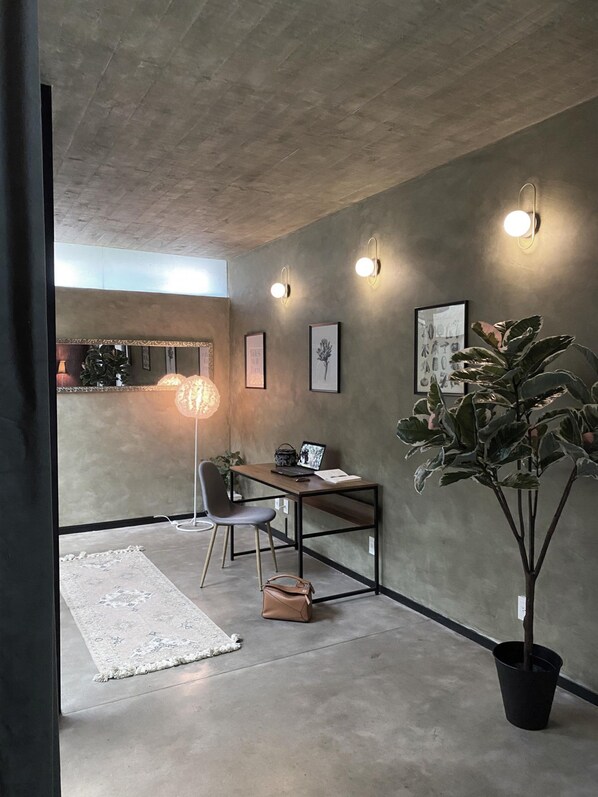 1 bedroom, Internet