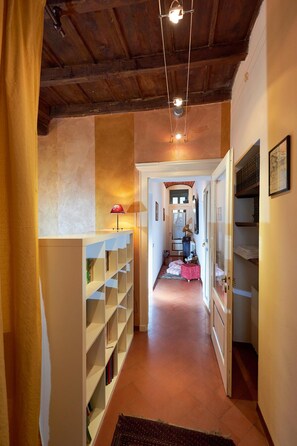 Apartment | 8 bedrooms
