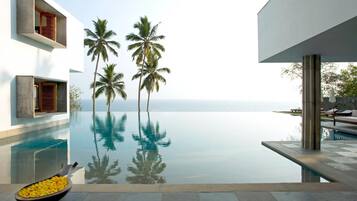 Villa, Accessible, Smoking