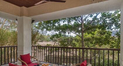 Oasis Suites Dunes 103 by Deshco Holidays