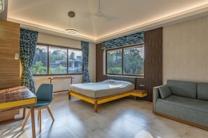 Villa, Smoking