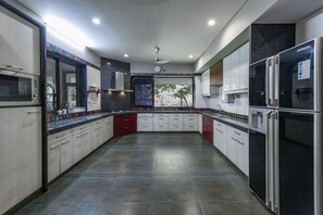 Villa, Smoking | 5 bedrooms