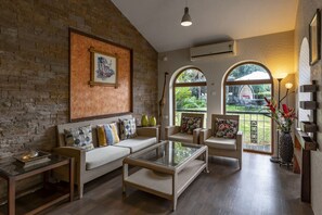 Biệt thự, hút thuốc | 5 phòng ngủ